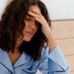 Alterações hormonais podem afetar o sono? Entenda a relação